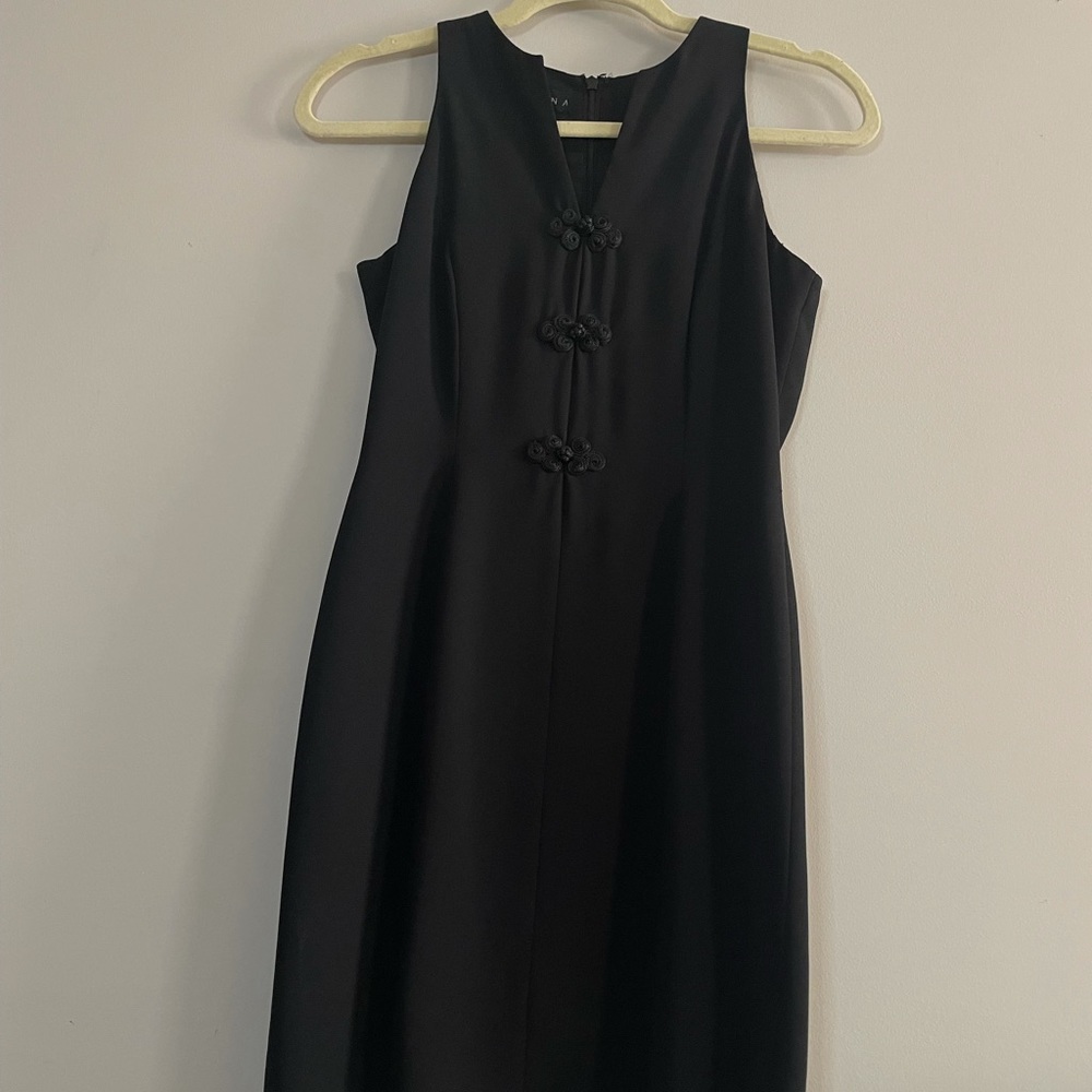Mariana Black Vintage V-Neck Dress